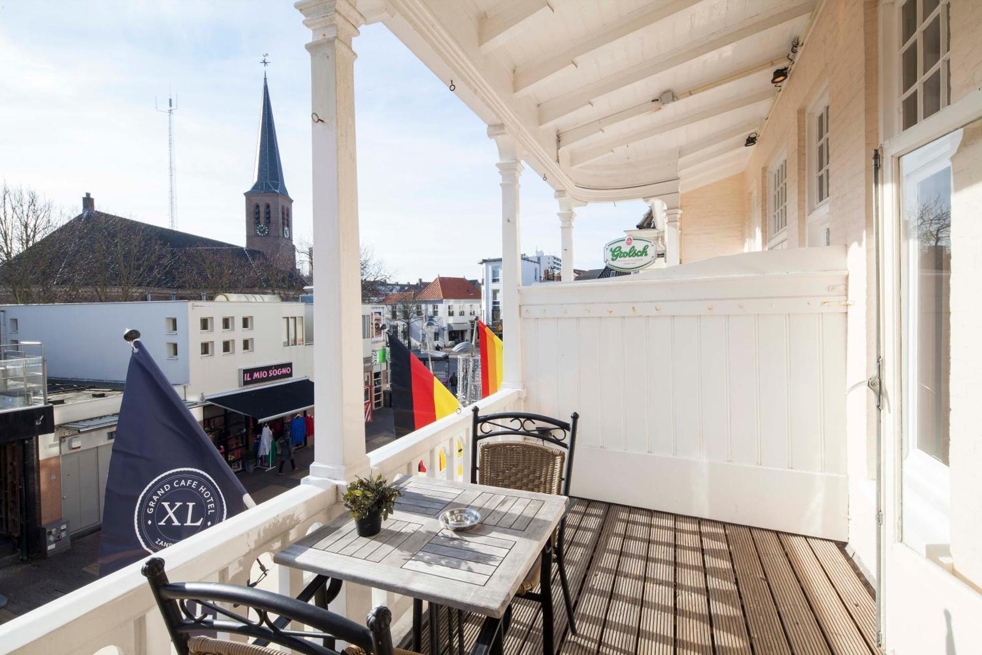Hotel Grand Cafe Deight