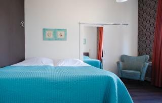 Xl Hotel